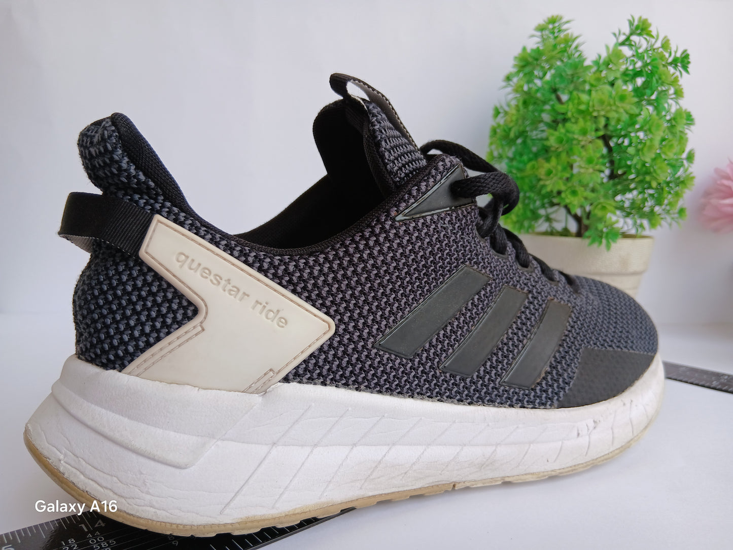 Adidas Questar Ride Shoe - EUR Size 43