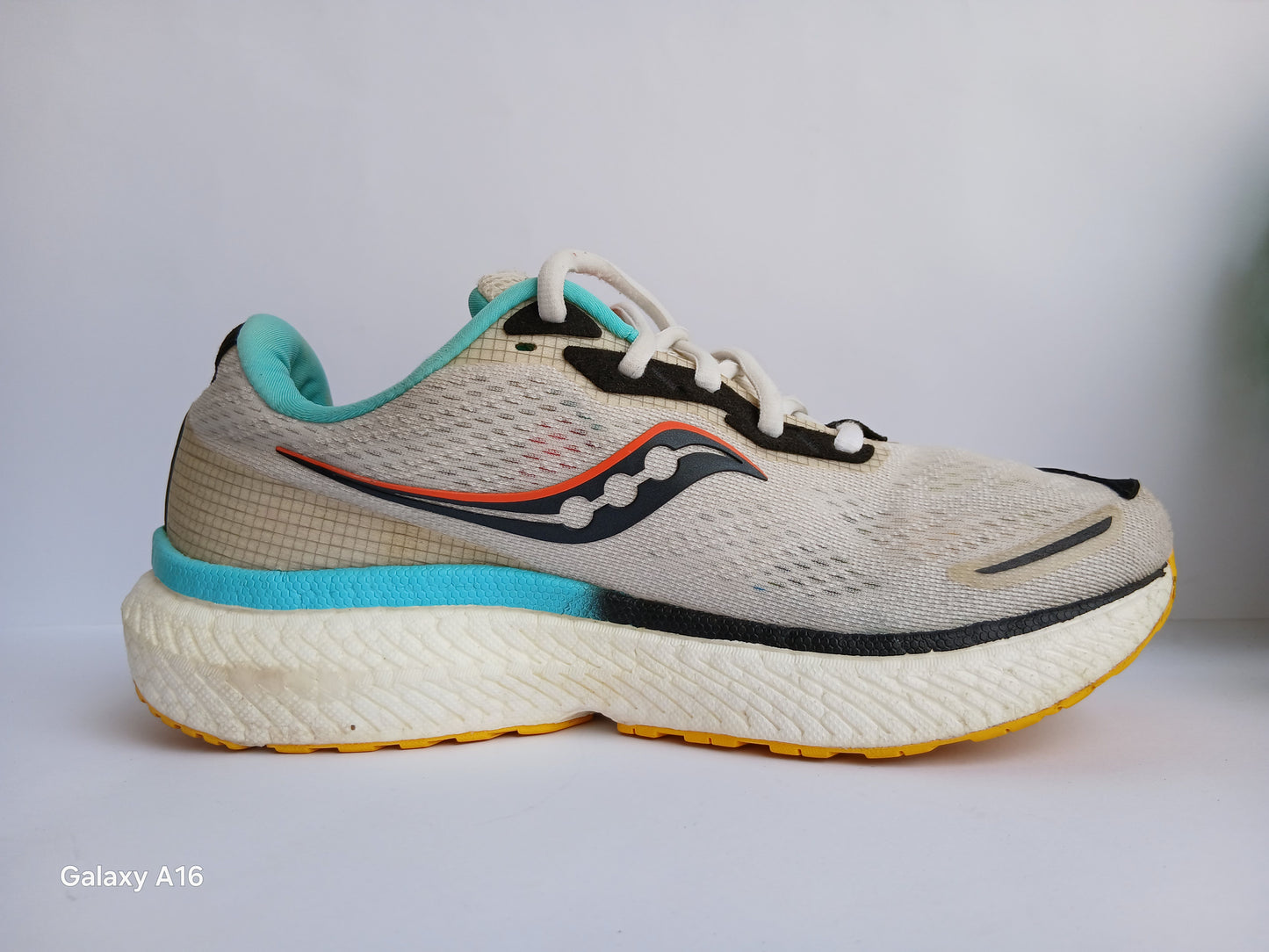 Saucony Triumph Shoe - EUR Size 41