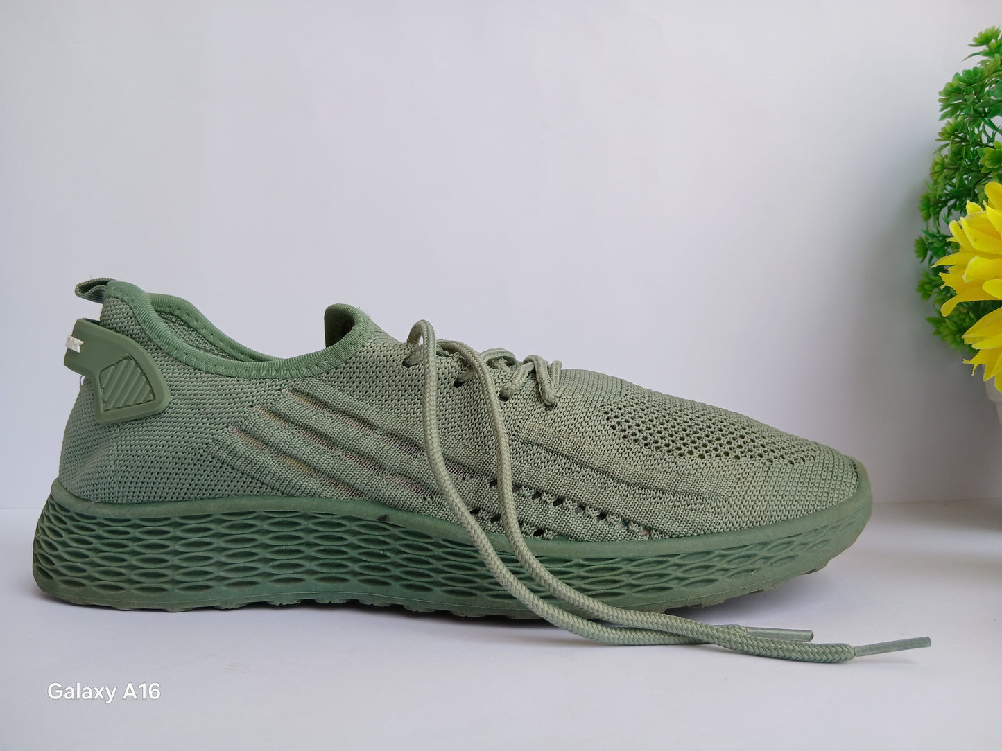 Pony Smoke Shoe - EUR Size 42