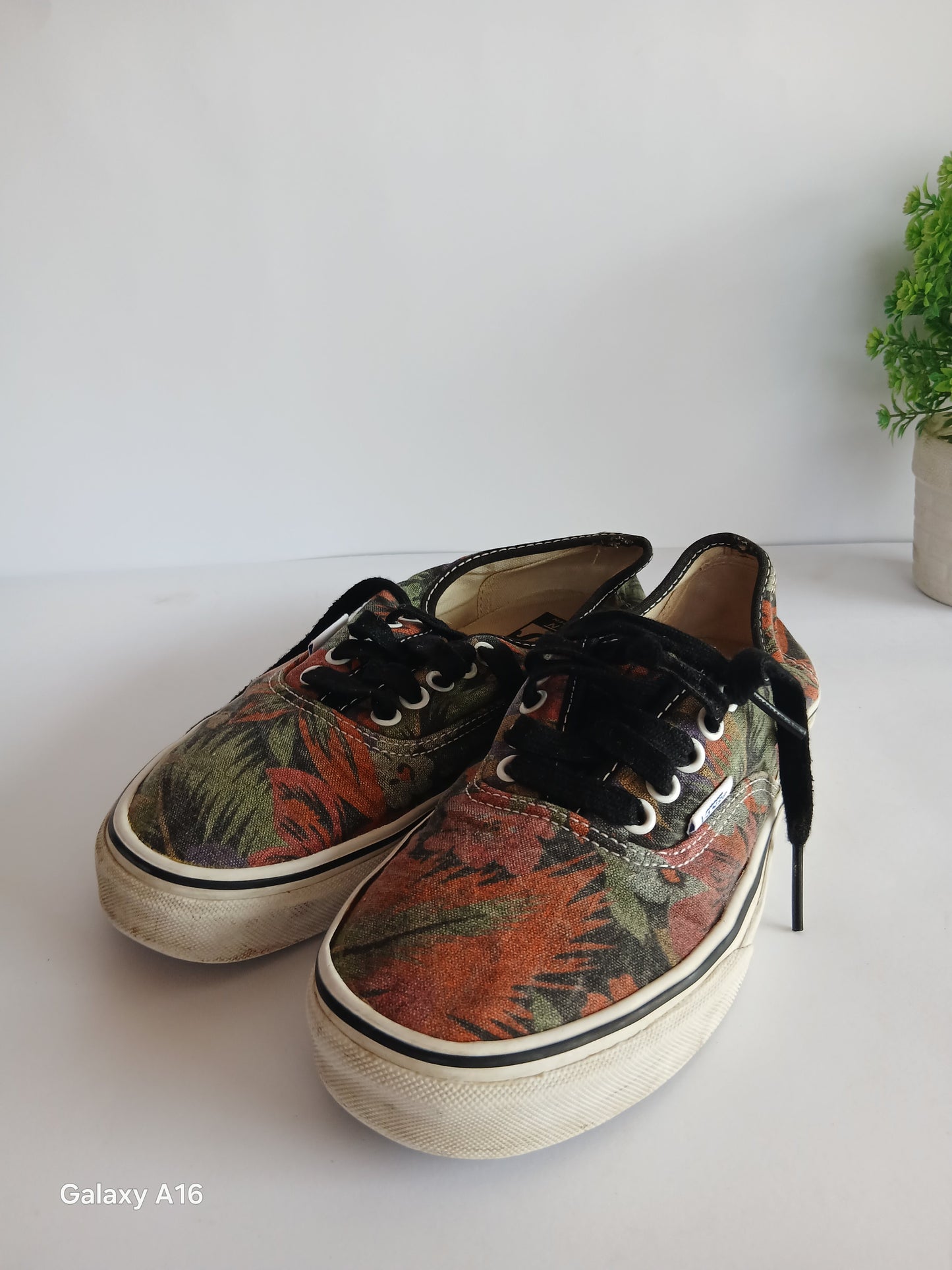Vans Shoe - EUR Size 38.5