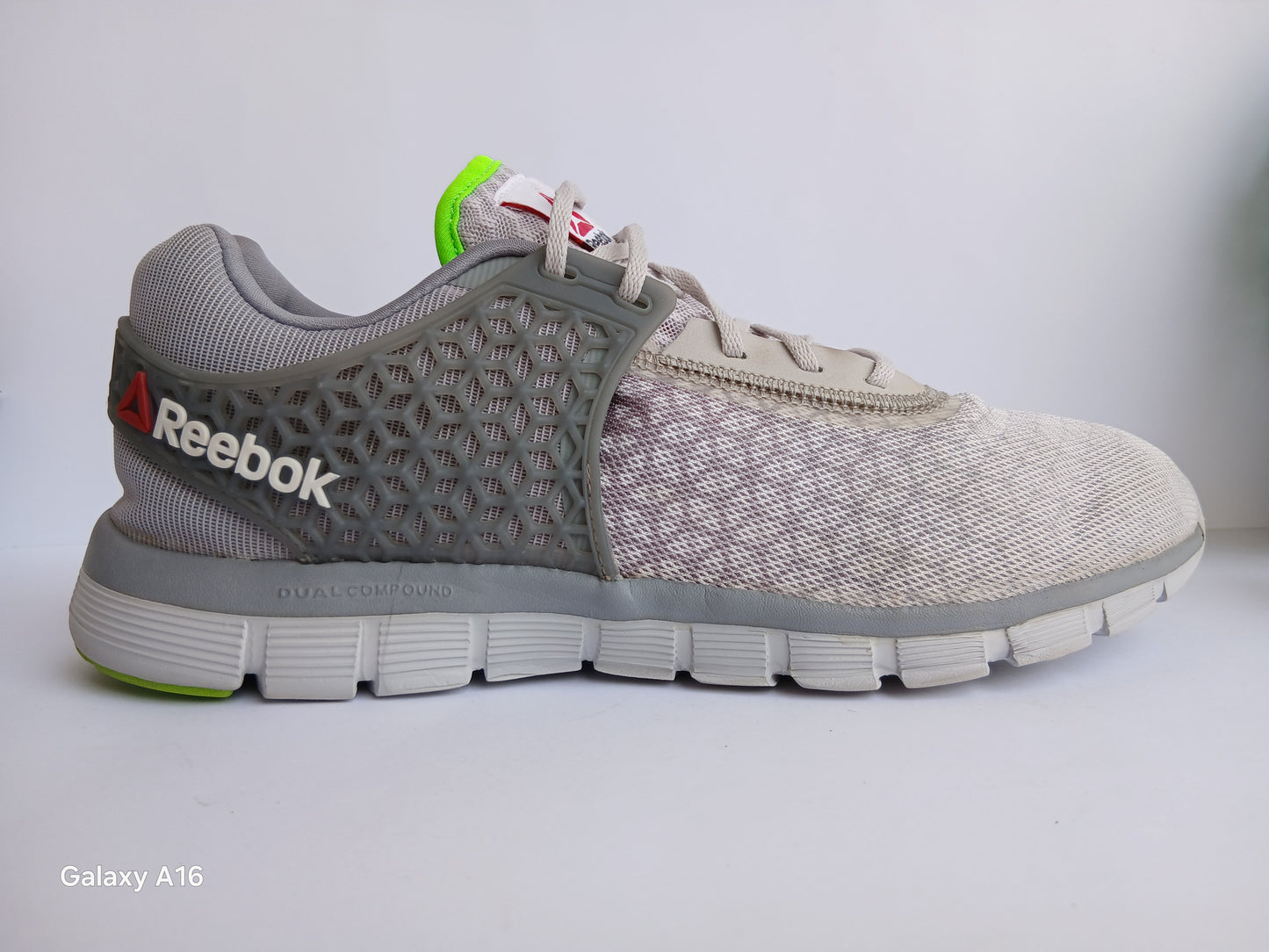 Reebok Dual Compound Shoe - Euro Size 42