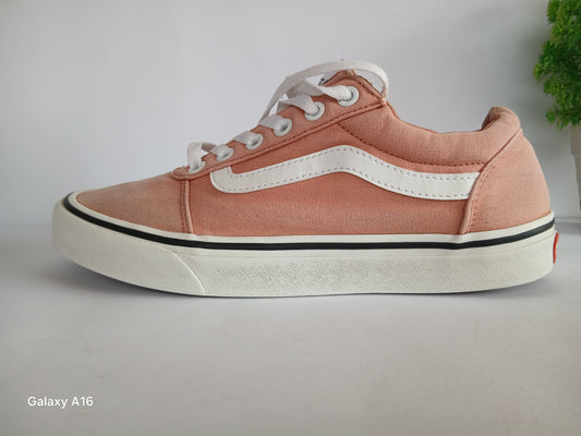 Vans Shoe - EUR Size 39